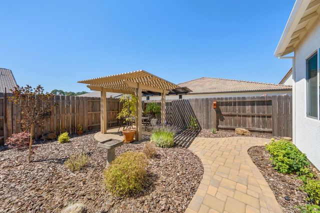 4721 Trumpet Lily Way, Roseville, CA 95747