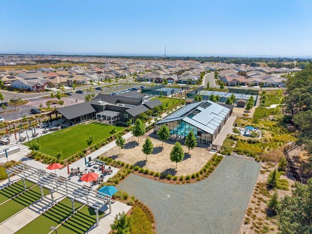 4721 Trumpet Lily Way, Roseville, CA 95747
