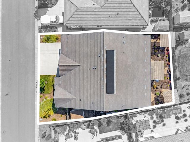 4721 Trumpet Lily Way, Roseville, CA 95747