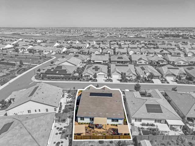 4721 Trumpet Lily Way, Roseville, CA 95747