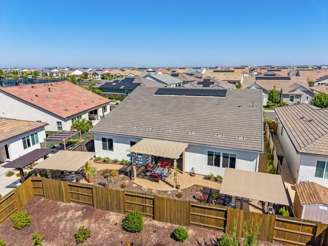 4721 Trumpet Lily Way, Roseville, CA 95747