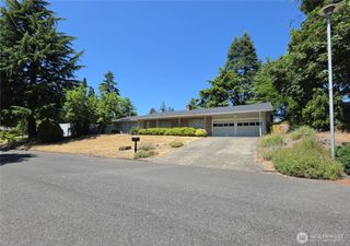 10016 SE 11th Street, Vancouver, WA 98664