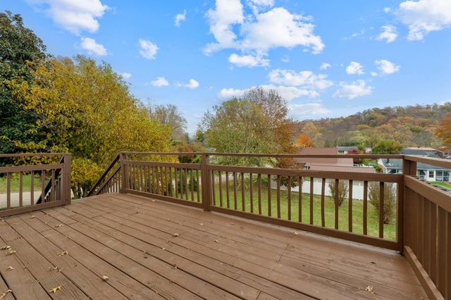 201 Nedra Drive, Barboursville, WV 25504