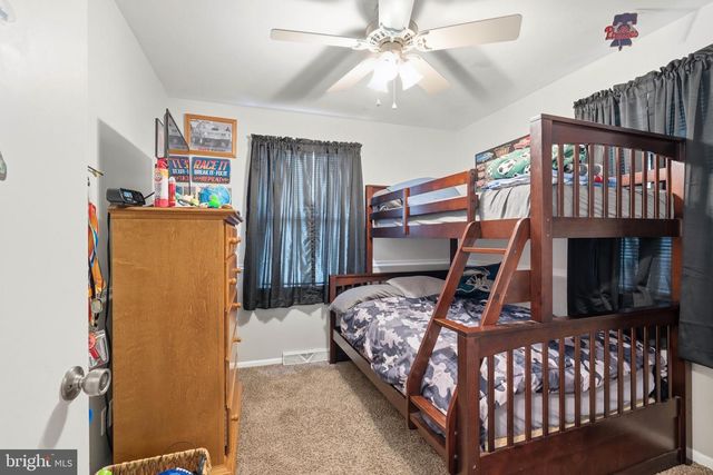 703 E BUTLER AVE, Vineland, NJ 08361