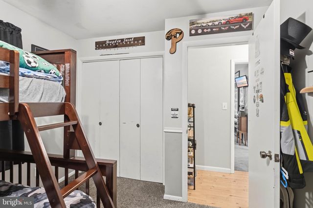 703 E BUTLER AVE, Vineland, NJ 08361