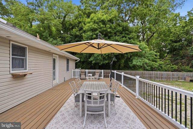 703 E BUTLER AVE, Vineland, NJ 08361