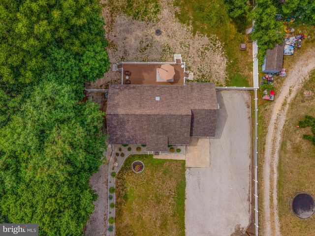 703 E BUTLER AVE, Vineland, NJ 08361