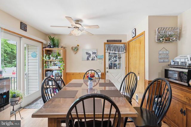703 E BUTLER AVE, Vineland, NJ 08361