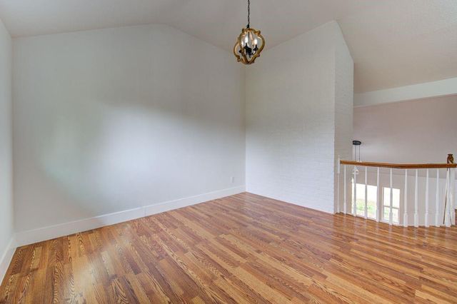 19403 Lake Hollow Lane, Houston, TX 77084