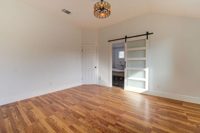 19403 Lake Hollow Lane, Houston, TX 77084