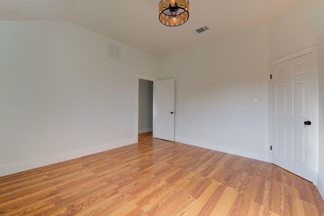 19403 Lake Hollow Lane, Houston, TX 77084