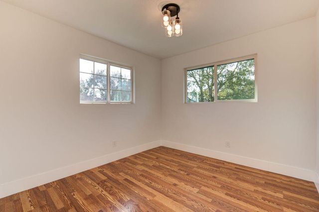 19403 Lake Hollow Lane, Houston, TX 77084