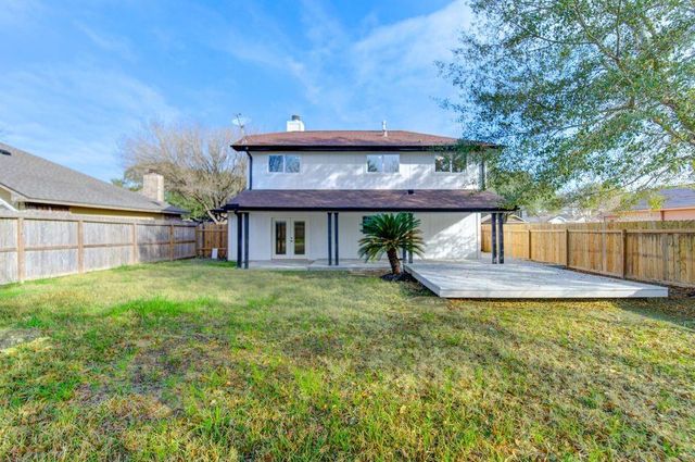 19403 Lake Hollow Lane, Houston, TX 77084