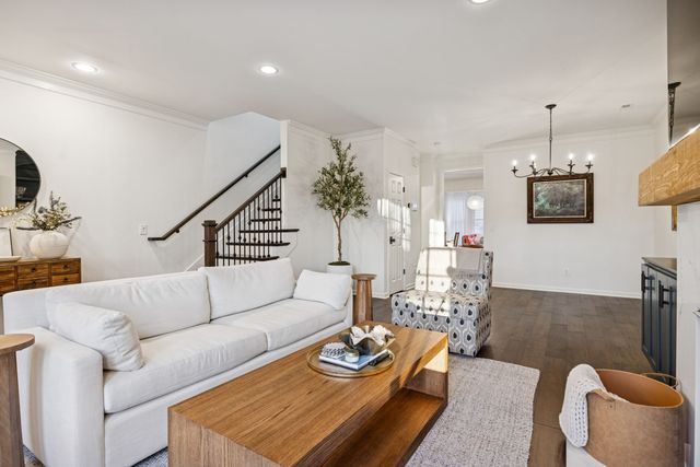 102 Pearl St, Franklin, TN 37064