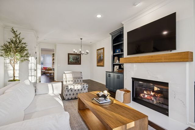 102 Pearl St, Franklin, TN 37064