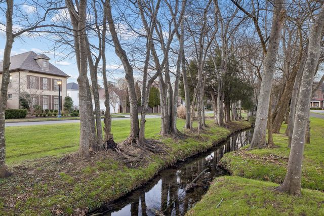 102 Pearl St, Franklin, TN 37064