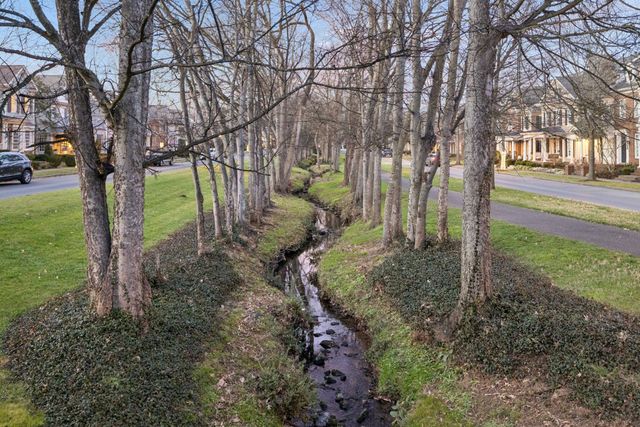 102 Pearl St, Franklin, TN 37064