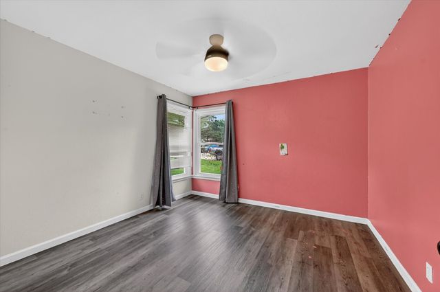 2833 Scruggs Park Drive, Richland Hills, TX 76118