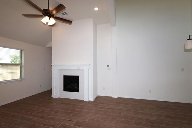 21919 Pecan Buff Drive, Waller, TX 77484