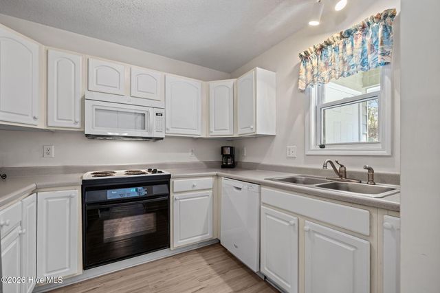 8815 Krystal Court 3, Emerald Isle, NC 28594