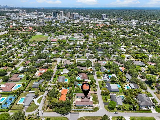 8275 SW 93rd St, Miami, FL 33156