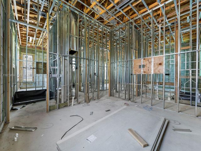 8275 SW 93rd St, Miami, FL 33156