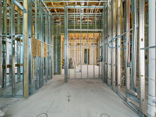 8275 SW 93rd St, Miami, FL 33156