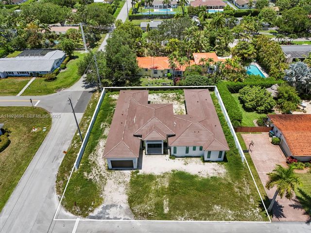 8275 SW 93rd St, Miami, FL 33156