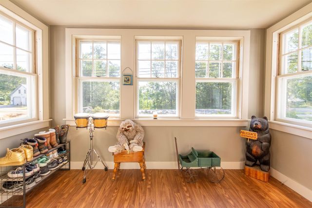 83 Tamworth Road, Tamworth, NH 03886