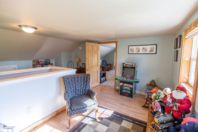 83 Tamworth Road, Tamworth, NH 03886