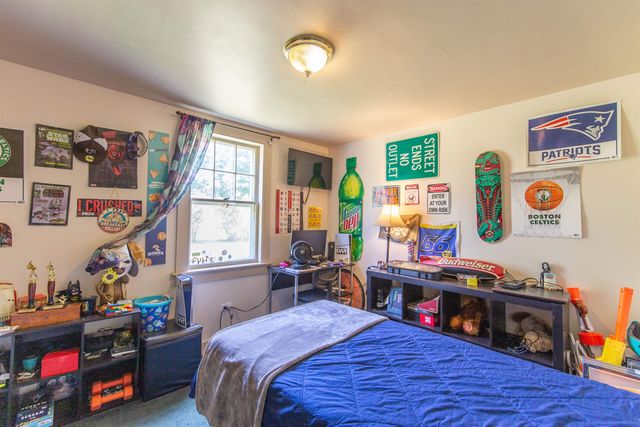 83 Tamworth Road, Tamworth, NH 03886