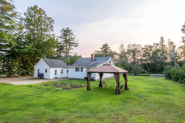 83 Tamworth Road, Tamworth, NH 03886