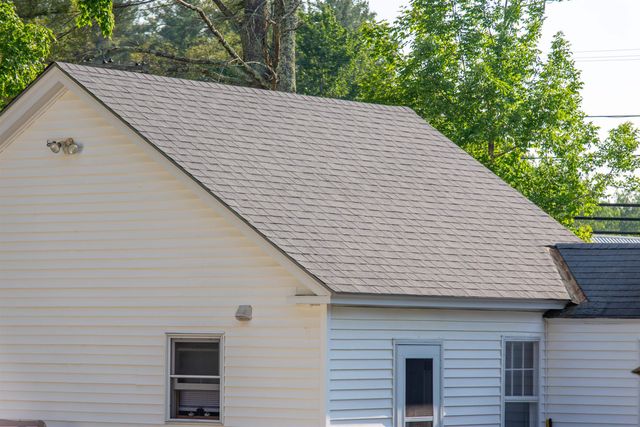 83 Tamworth Road, Tamworth, NH 03886