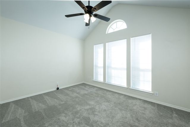 313 Pear Tree Place, Denton, TX 76207