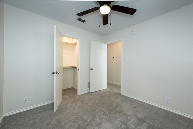 313 Pear Tree Place, Denton, TX 76207