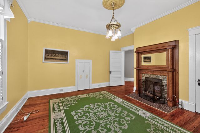 382 S Main Street, Winchester, KY 40391