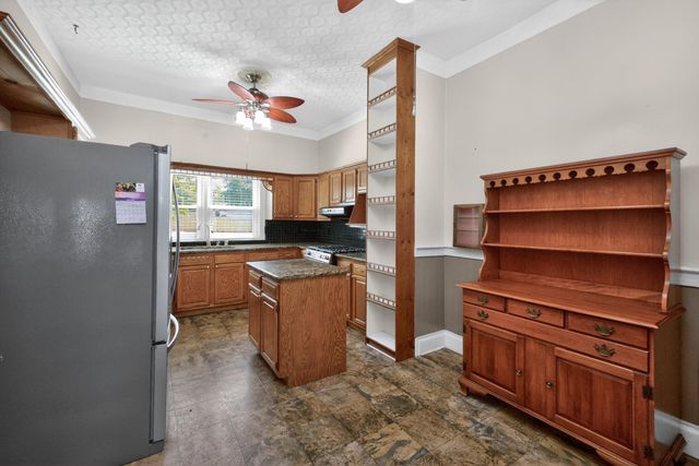 382 S Main Street, Winchester, KY 40391