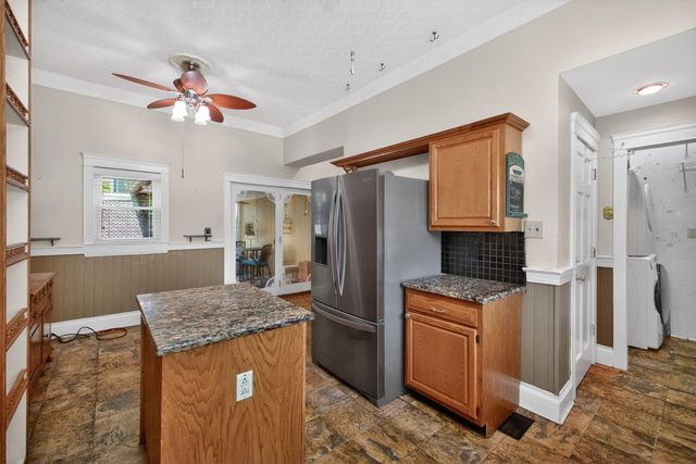 382 S Main Street, Winchester, KY 40391