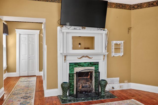 382 S Main Street, Winchester, KY 40391