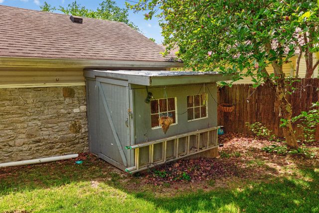 382 S Main Street, Winchester, KY 40391