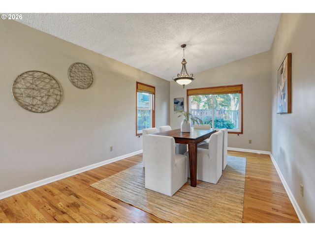 1615 Sw 132ND Ave, Beaverton, OR 97005