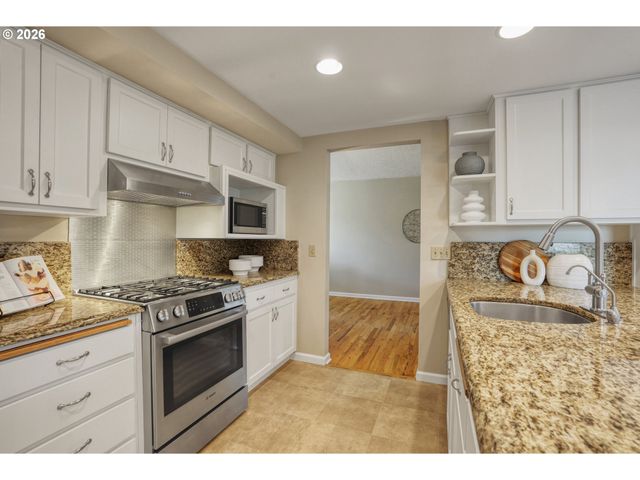 1615 Sw 132ND Ave, Beaverton, OR 97005