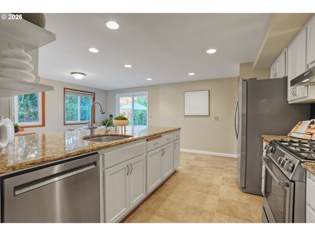 1615 Sw 132ND Ave, Beaverton, OR 97005
