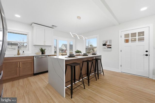 11 BIRDSEYE LN, Willingboro, NJ 08046