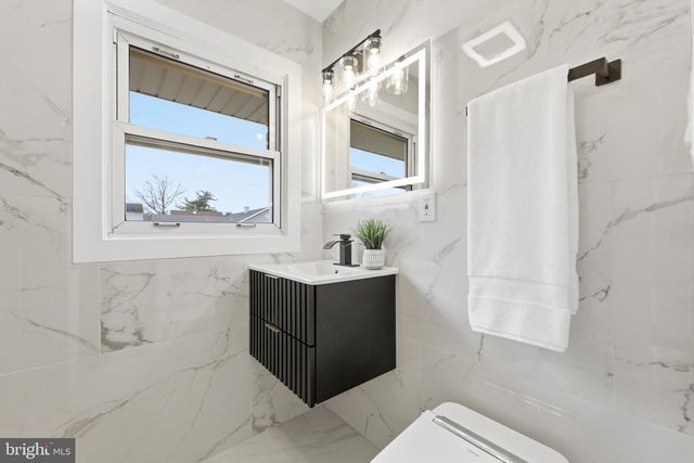 11 BIRDSEYE LN, Willingboro, NJ 08046