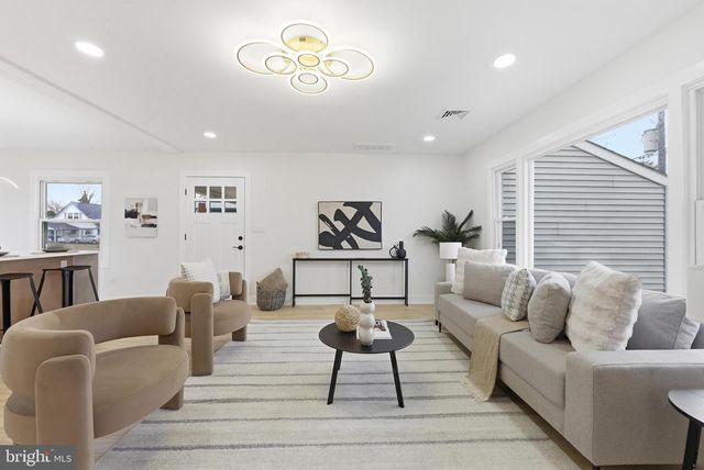 11 BIRDSEYE LN, Willingboro, NJ 08046