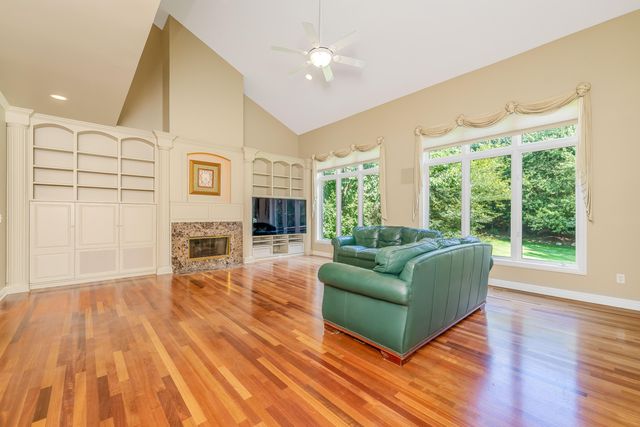 6645 Oleander Lane, Portage, MI 49024