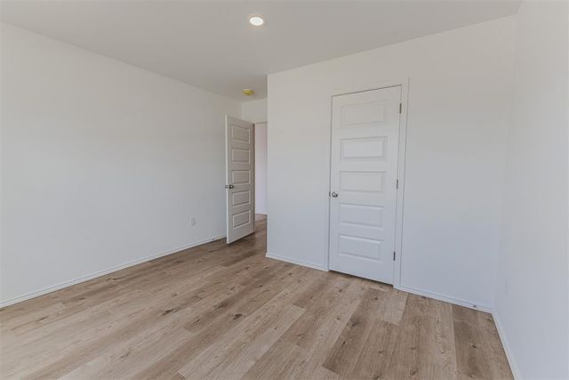 960 Pumpkin Drive, Newcastle, OK 73065