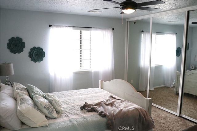 16324 Crown Valley, Apple Valley, CA 92307