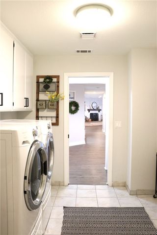 16324 Crown Valley, Apple Valley, CA 92307